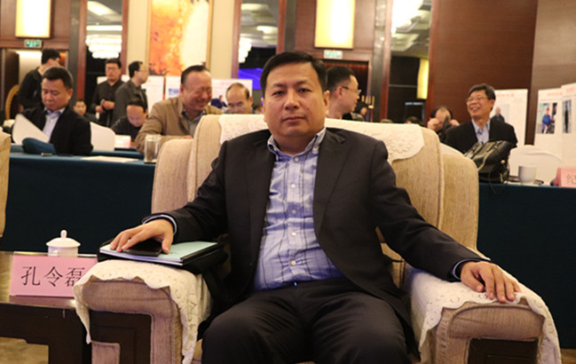 孔令磊_副本.jpg
