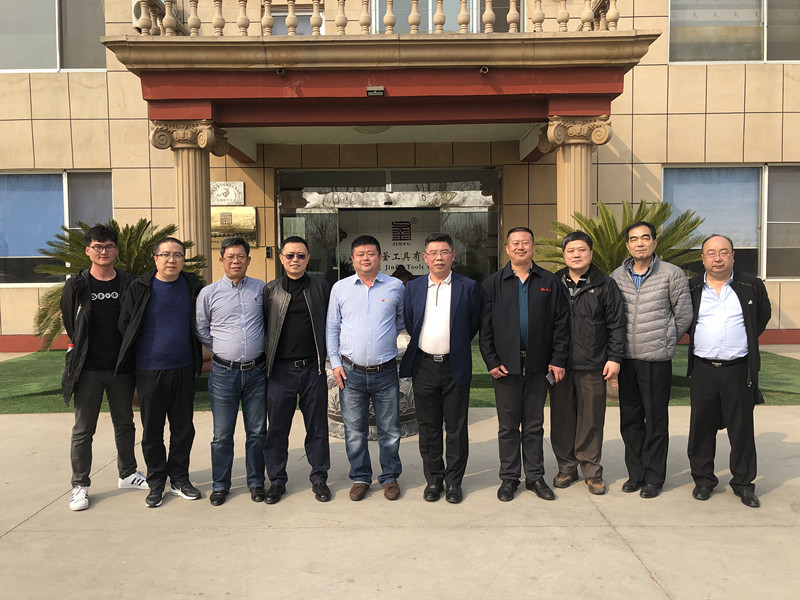 微信图片_20190328162857_副本.jpg